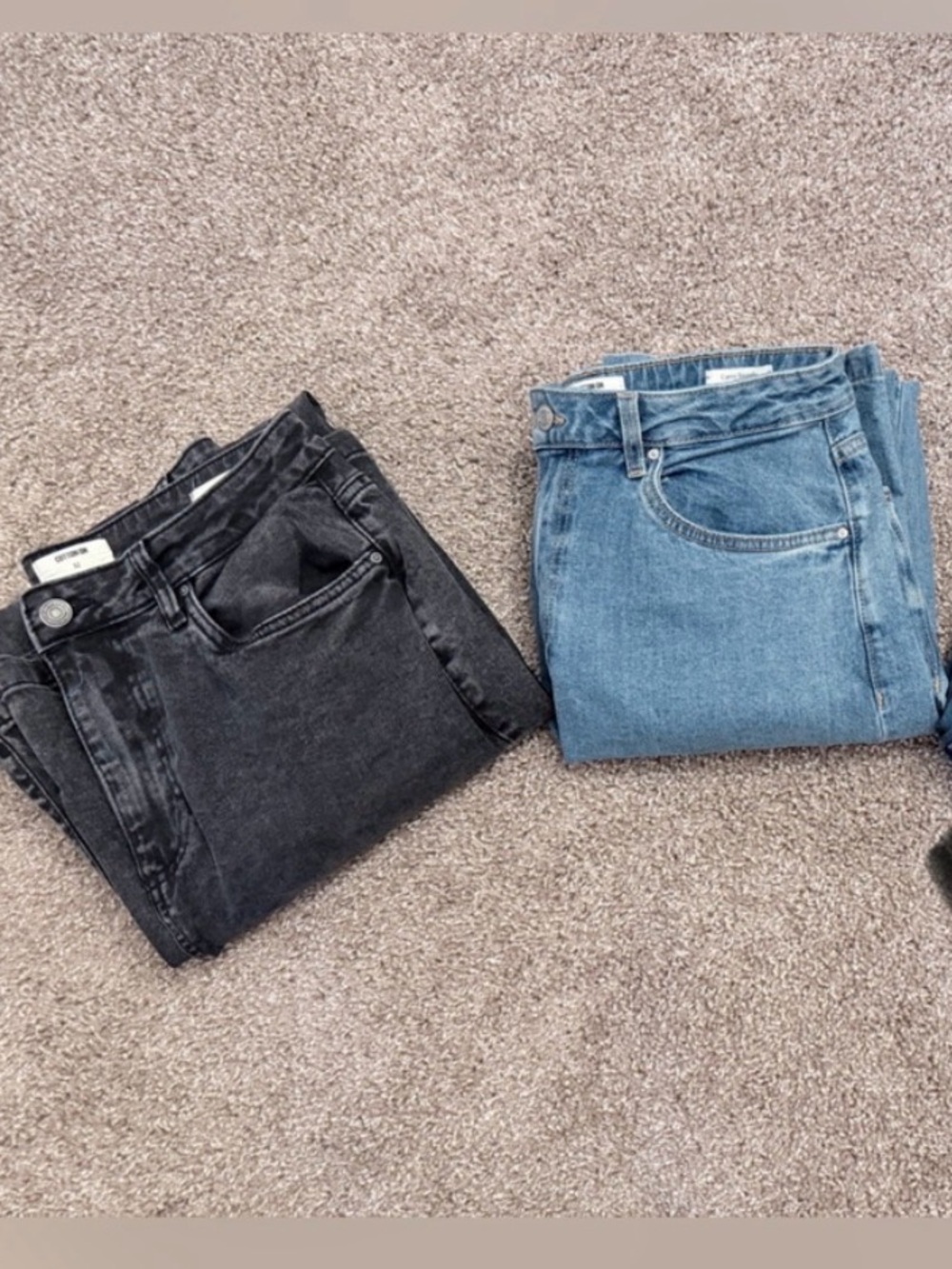 2 Pairs High-Rise Jeans — Cotton On - Black and Light Blue Size 32
